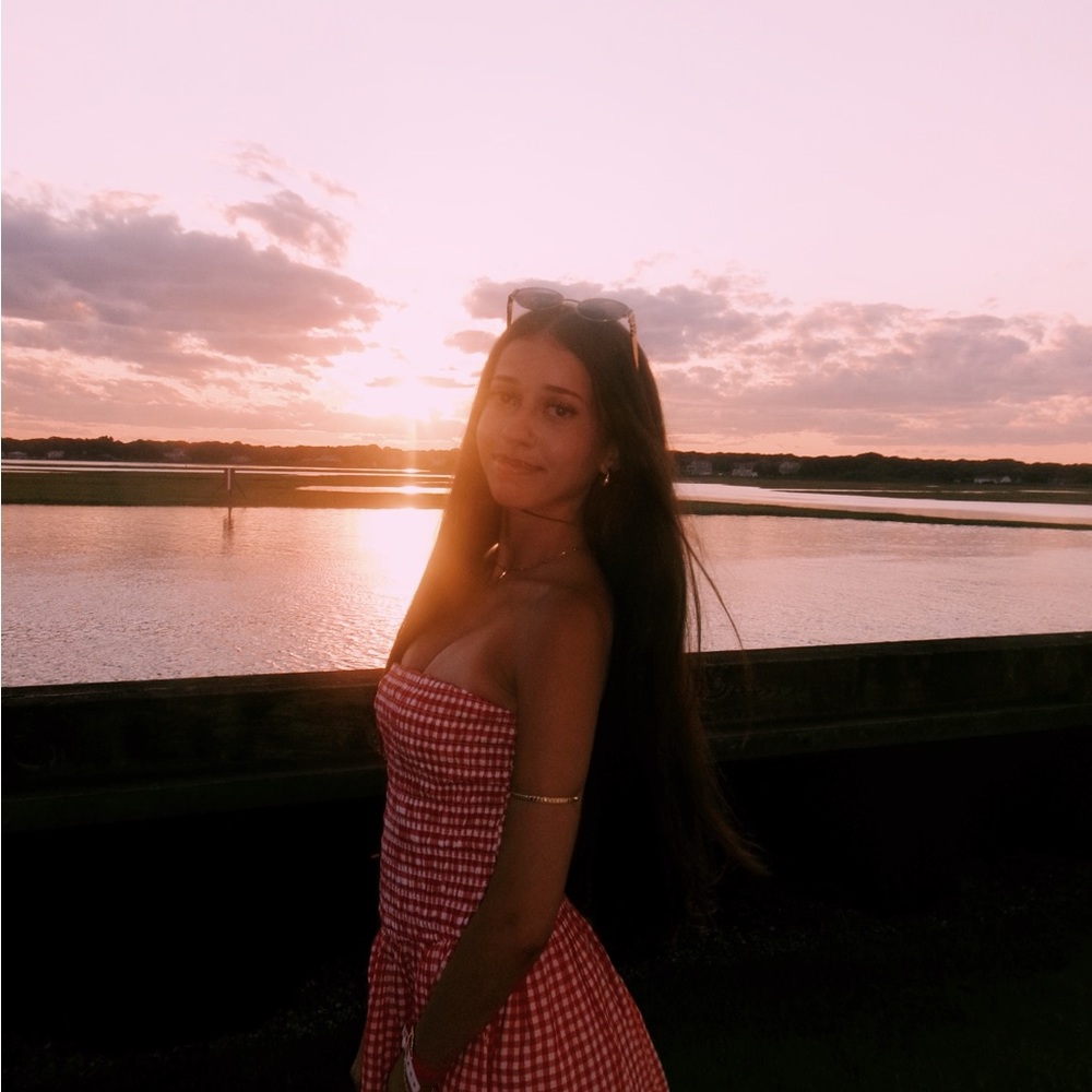 Meet your Posher, Isabella